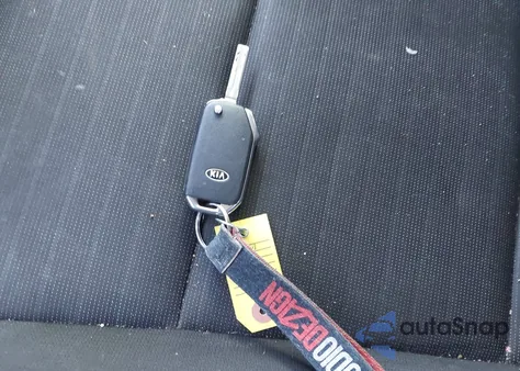 2021 Kia Sportage Lx z USA, uszkodzony, nr VIN KNDPMCAC2M7918181